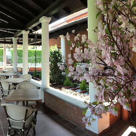 Ostello Casa Emmaus Maccagno 외부 사진